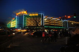 保定小夜 光影里的胡同與河